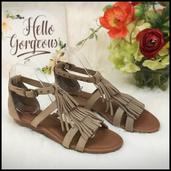 Minnetonka Shoes - NWOB Minnetonka 'Marina' Suede Fringe Sandals